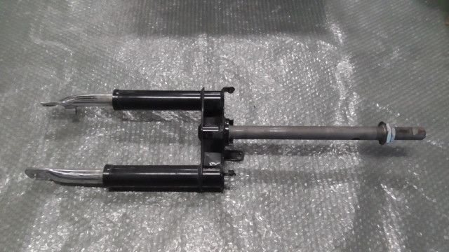 トゥデイ FI AF 67 1303 xxx の フロントフォーク