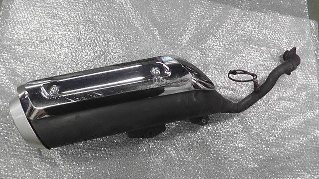 スカイウェイブ250 CJ 46 A 109 xxx の マフラー