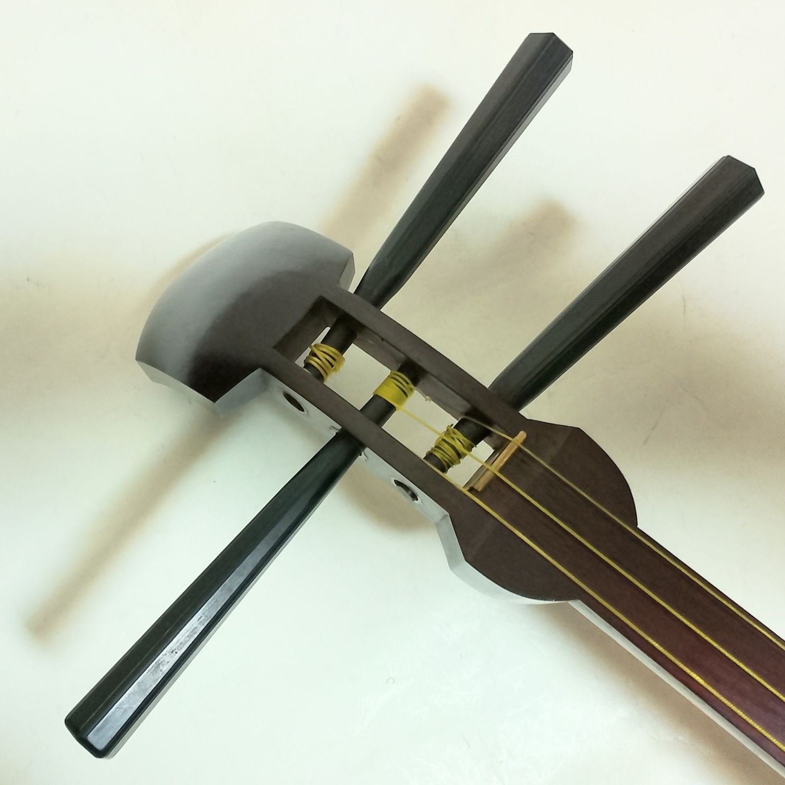 高級 紫檀 細棹三本継 三味線 鼈甲バチ + ソフトケース付き - メルカリ