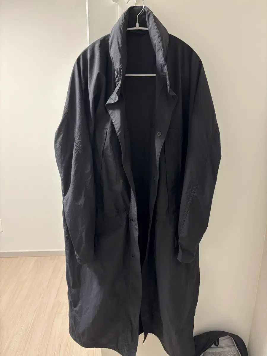 ショップ ユニクロ U ライトウェイト コート ブラック s ユニクロユー