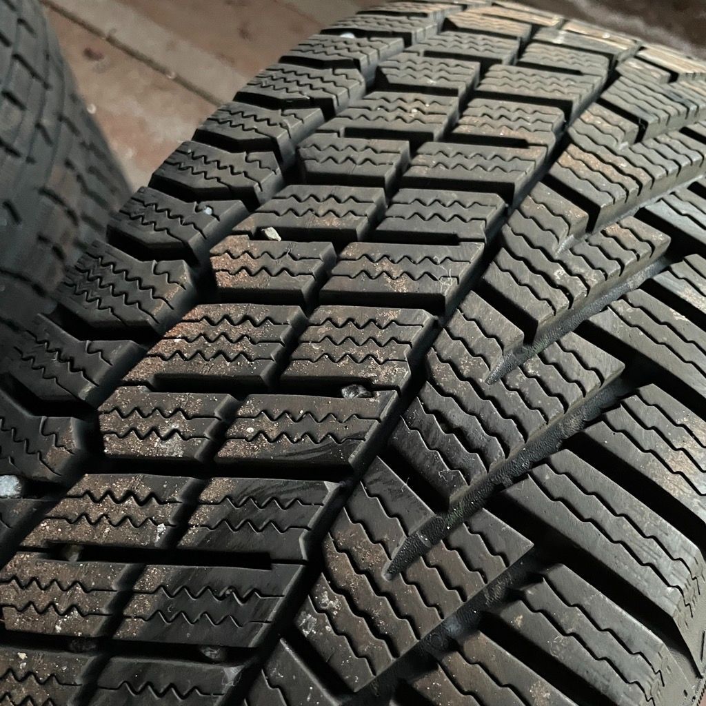  カローラ プリウス スタッドレス195 65 R 15 コンチネンタル 4本 15インチ タイヤ ホイールセット