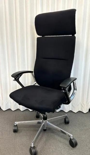 オカムラ デュークチェア ハイバック スウェード張り ヘッドレスト付き オフィスチェア 家具