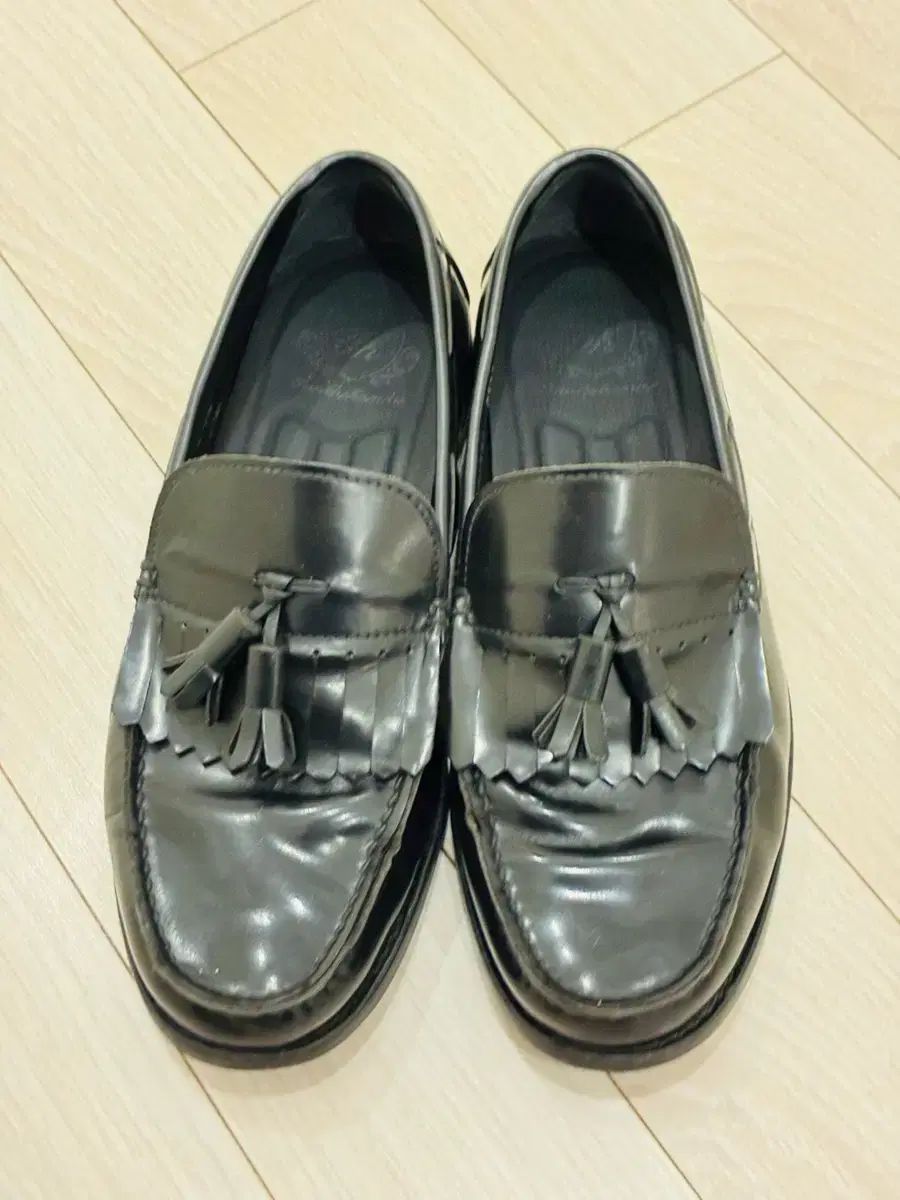 TANDY ローファー 靴 黒 タッセル ローファー 25.5cm