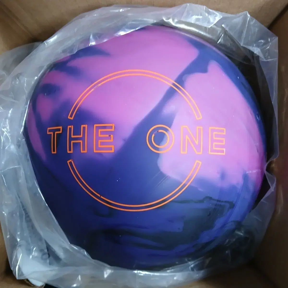 14パウンド 球 エボナイト EBONITE Pluto 新 ボーリング