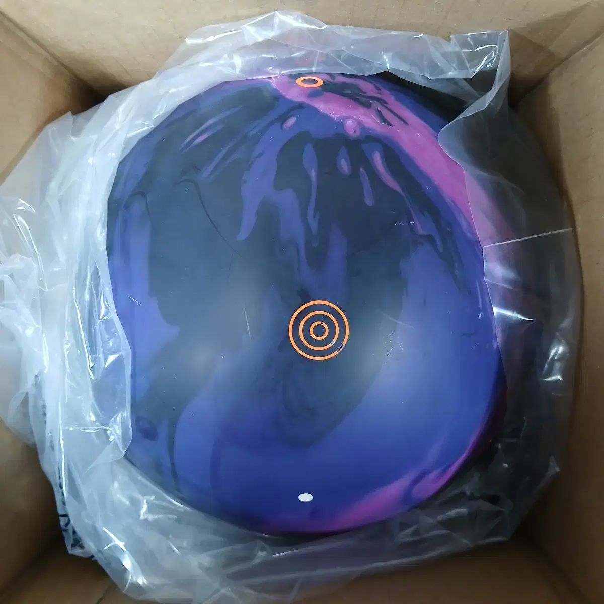 14パウンド 球 エボナイト EBONITE Pluto 新 ボーリング