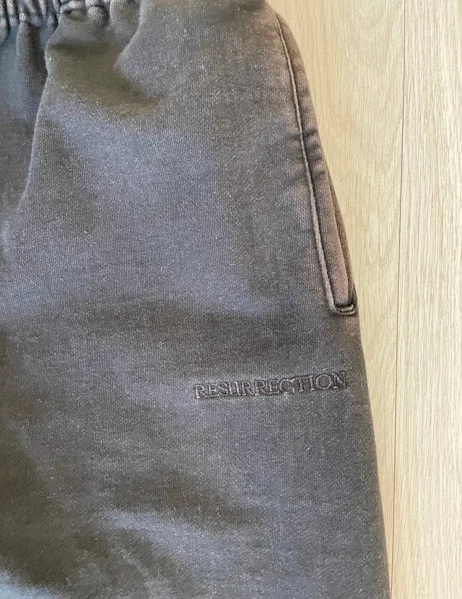 レザレクション スウェット パンツ