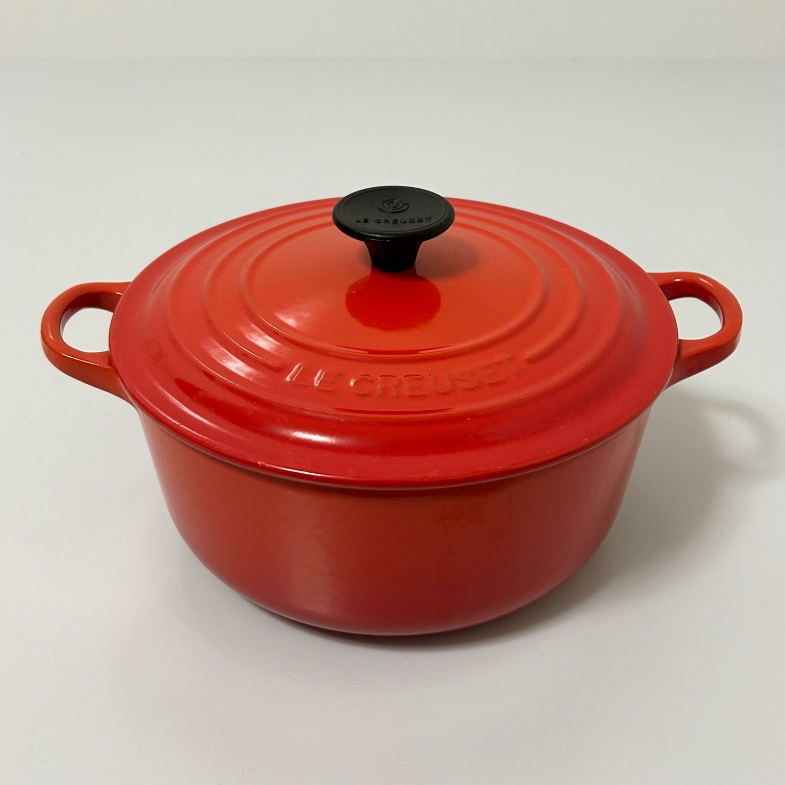 LE CREUSET ル クルーゼ チリレッド 20 cm ココットロンド 両手鍋 赤色 鋳物