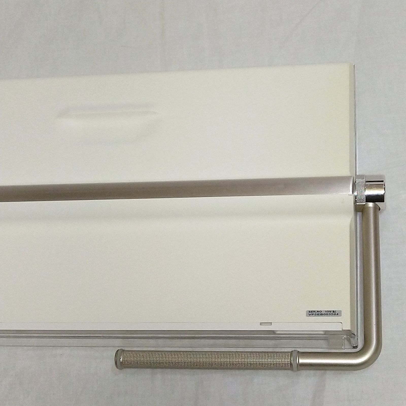 【未使用品】Panasonic プライベートビエラ UN-15T5-W 15v型 Amazon | パナソニック 15v型 液晶 テレビ プライベート・ビエラ UN