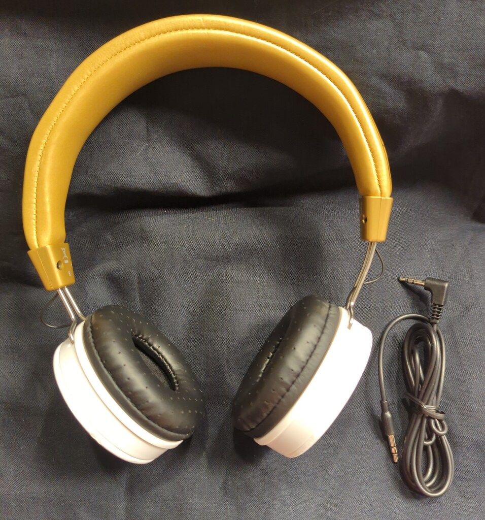 アイギス　ヘッドホン 時価ネットたなか アイギスのヘッドデバイス風ヘッドホン - メルカリ