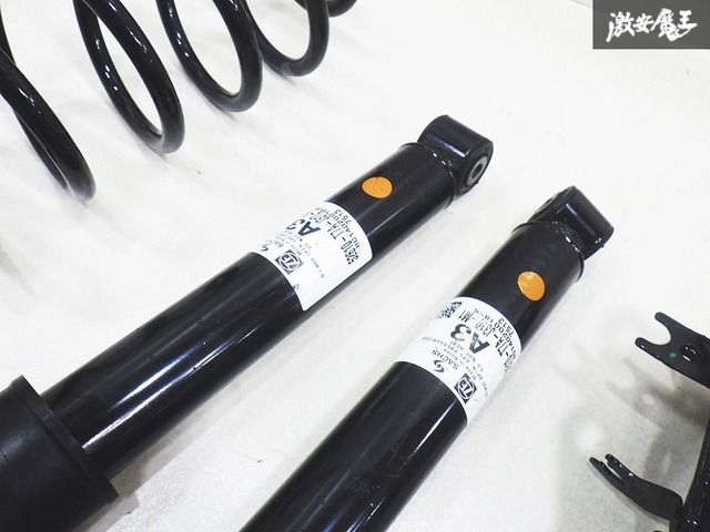 美品/低走行】ホンダ純正 RU3 ヴェゼル ハイブリッド HV