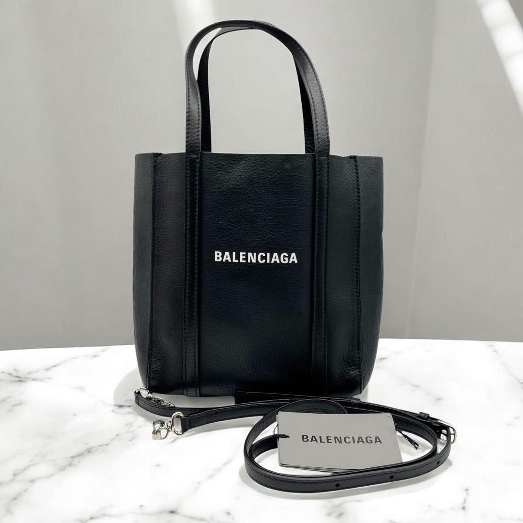 ☆美品・箱付☆BALENCIAGA エブリデイトートXXS 2wayトートバッグ 楽天市場】【バレンシアガ】Balenciaga EVERYDAY XXS エブリイデイ