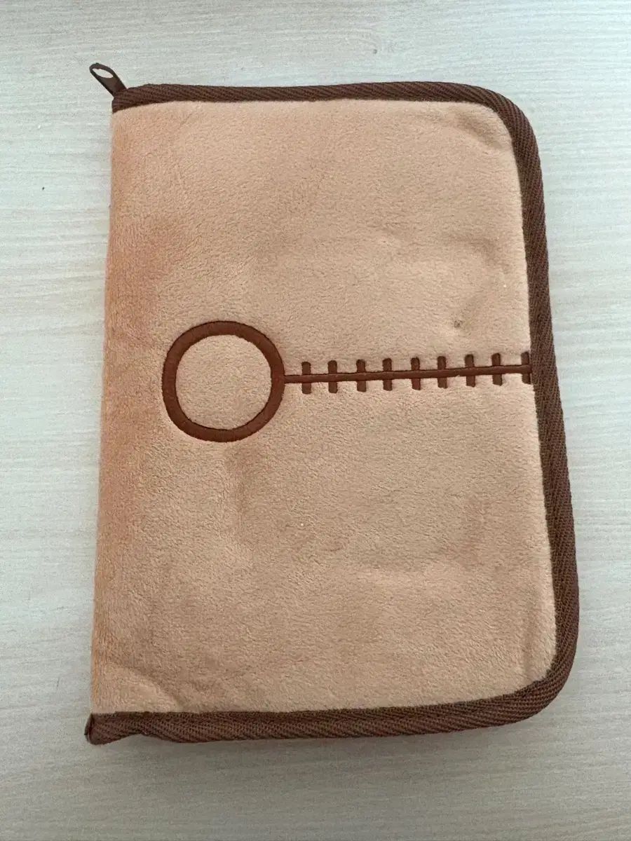 リラックマ マルチケース お金が貯まるマルチポーチBOOK コリラックマ 