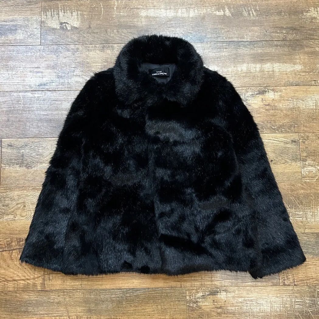 COMME des GARCONSフェイクファーコート コムコム　ユニセックス tricot COMME des GARCONS トリコ コムデギャルソン フェイクファー