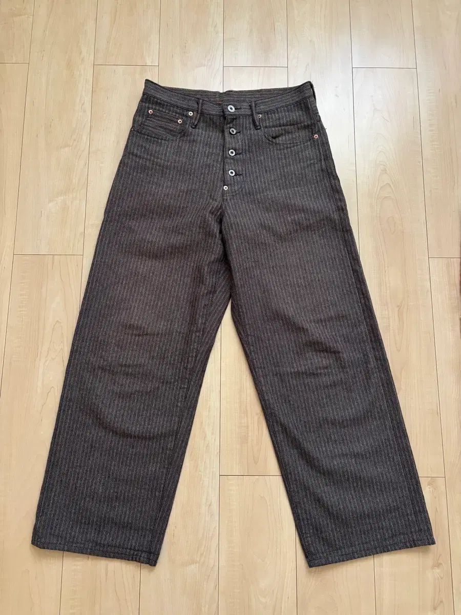 SUGA ユンギ ヒール Classic ヘリンボン ワークパンツ