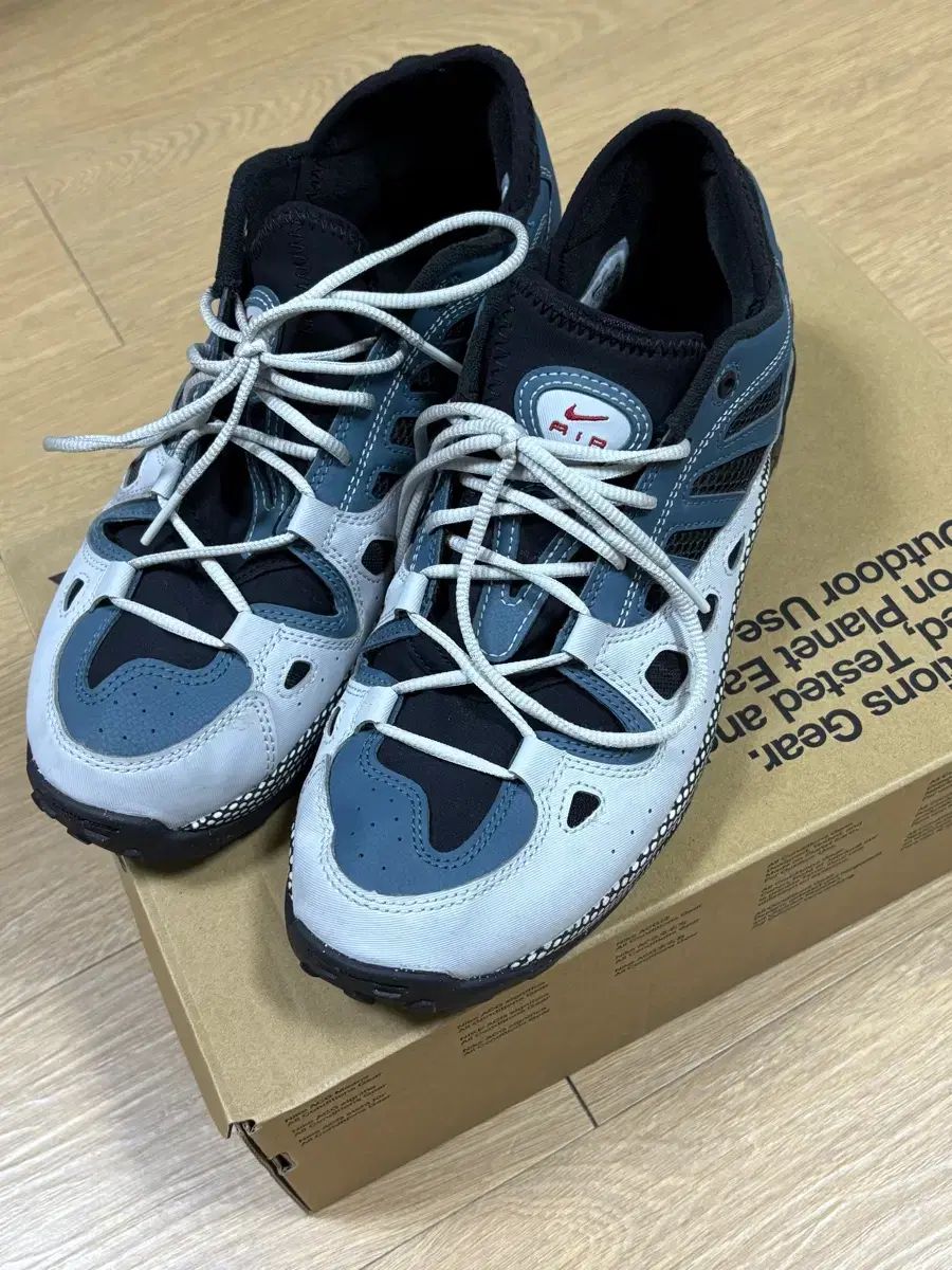 ACG エクスプロレイズ スニーカー 275