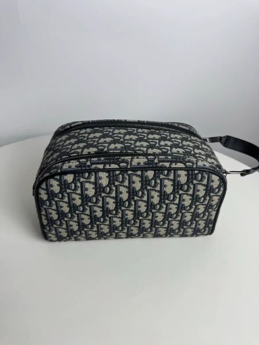 os ディオール オブリーク トイリー ドゥーキット