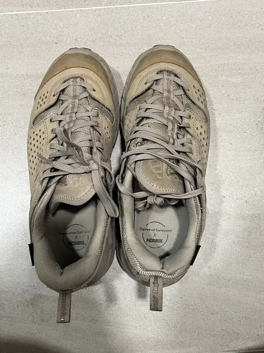 us 7 ホカ x エンガ トー ロー タン