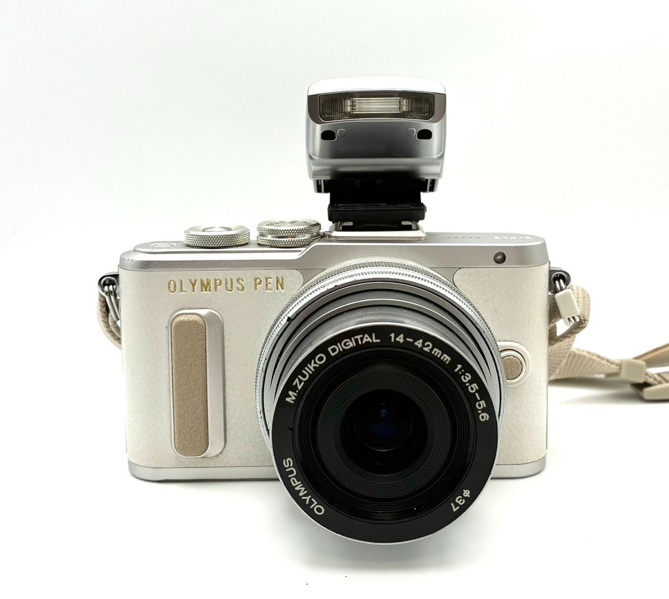 シャッター回数3562回 使用ごくわずか OLYMPUS PEN E PL 8 オリンパス ペン M ZUIKO DIGITAL 14 42 mm F 3 5 6 EZ ED MSC レンズキット フラッシュ 4 FS 1 付き 返金保証