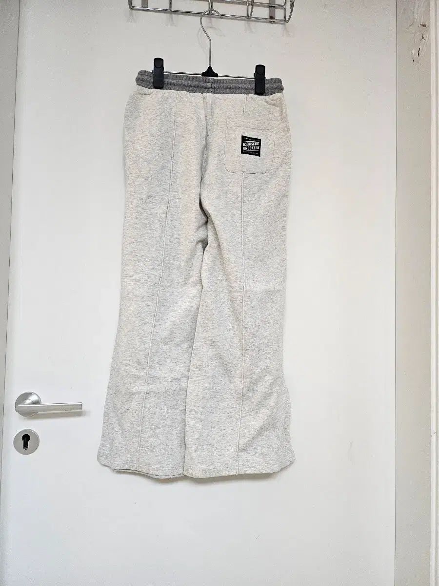 アイスビスケットスマイルパッチトレーナーセット