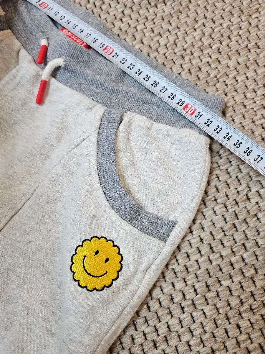 アイスビスケットスマイルパッチトレーナーセット