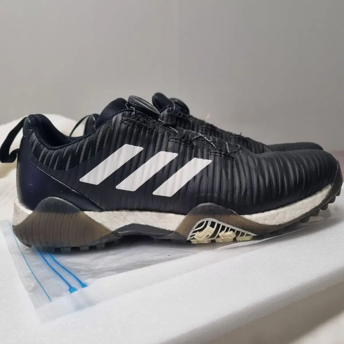 アディダス スパイクレス ゴルフシューズ シューズバッグ