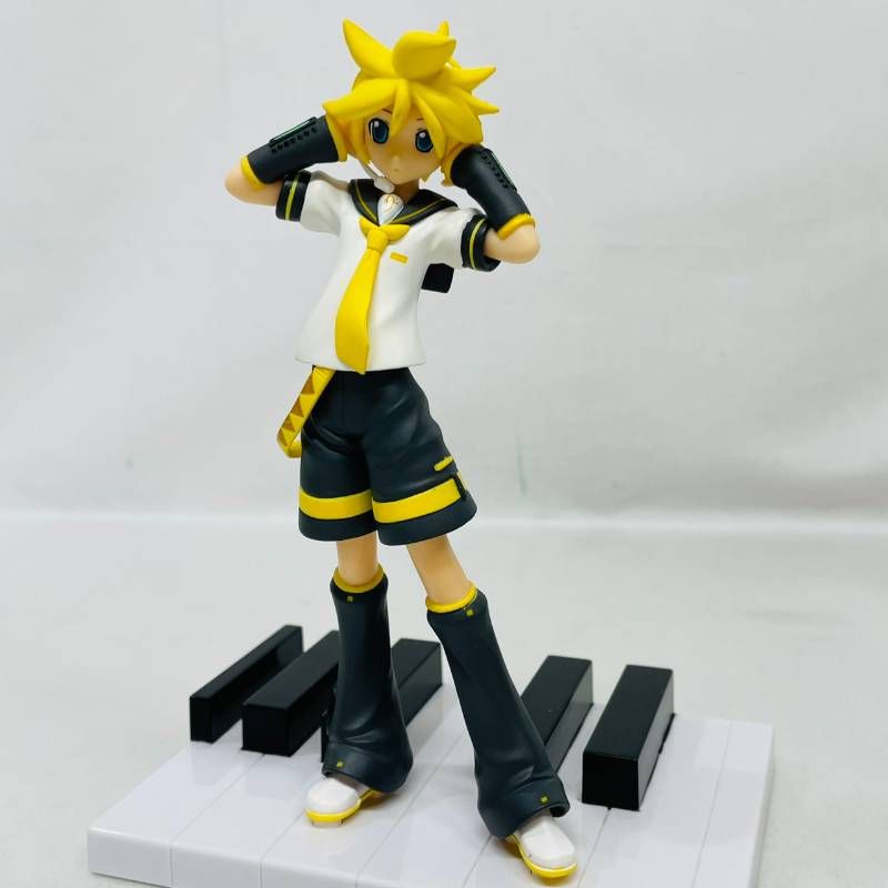 VOCALOID 初音ミク 鏡音リン 鏡音レン 巡音ルカ エクストラ フィギュア