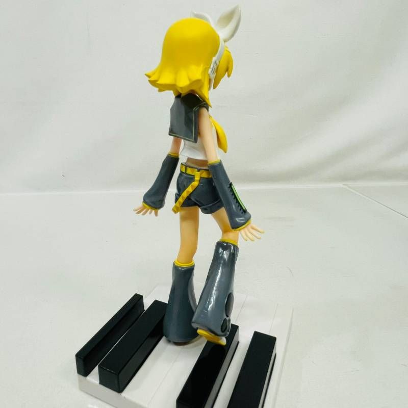 VOCALOID 初音ミク 鏡音リン 鏡音レン 巡音ルカ エクストラ フィギュア