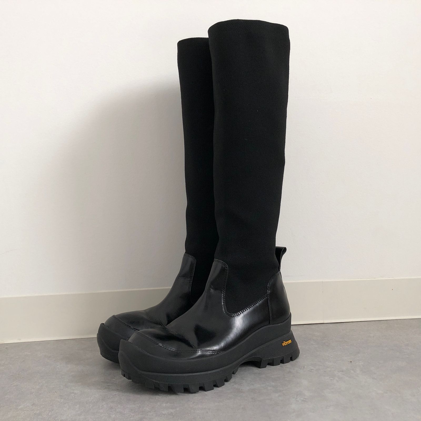 定価3.9万 ALM. DEIRDRE LEATHER BOOTS vibramソール ブーツ アルム