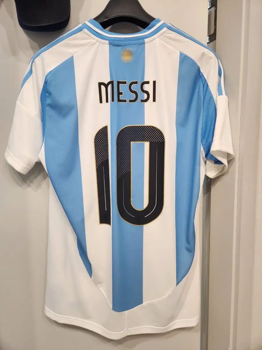 アディダス 24-26 アルゼンチン HOME 10 メッシ