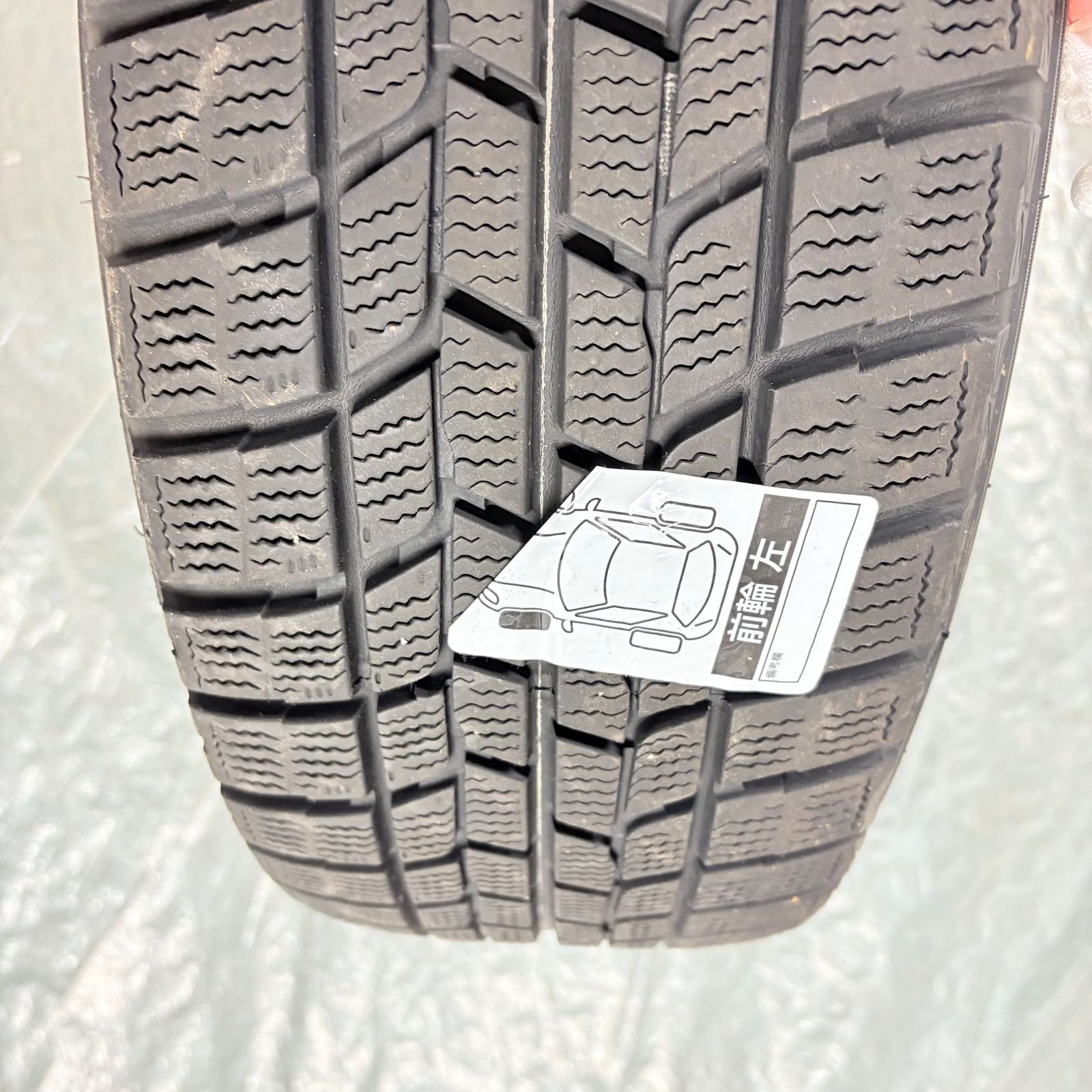 スタッドレスタイヤ4本セット 195 65 R 15 GoodYear ICENAVI 6 シュナイダー な情報あり