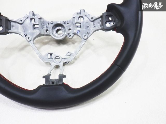 美品】トヨタ純正 ZN6 86 ハチロク 後期 レザー ステアリング ハンドル