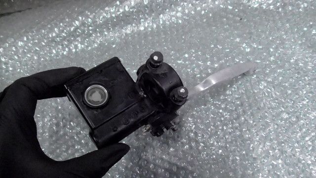 スカイウェイブ250 CJ46A の マスターシリンダー右 M10:#1764812072