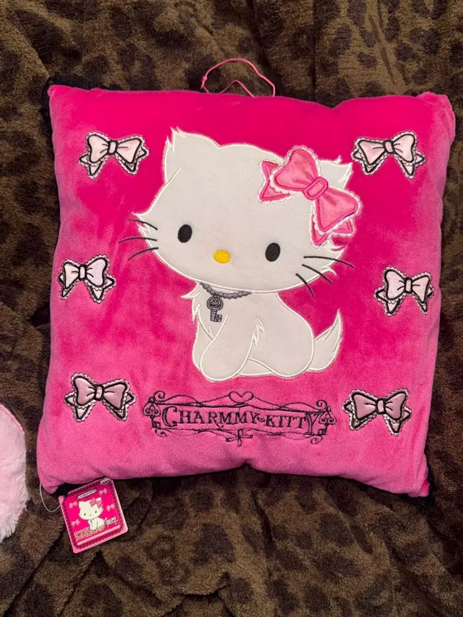 チャーミーキティ クッション ハローキティ レア ギャル 방꾸 ギャル템