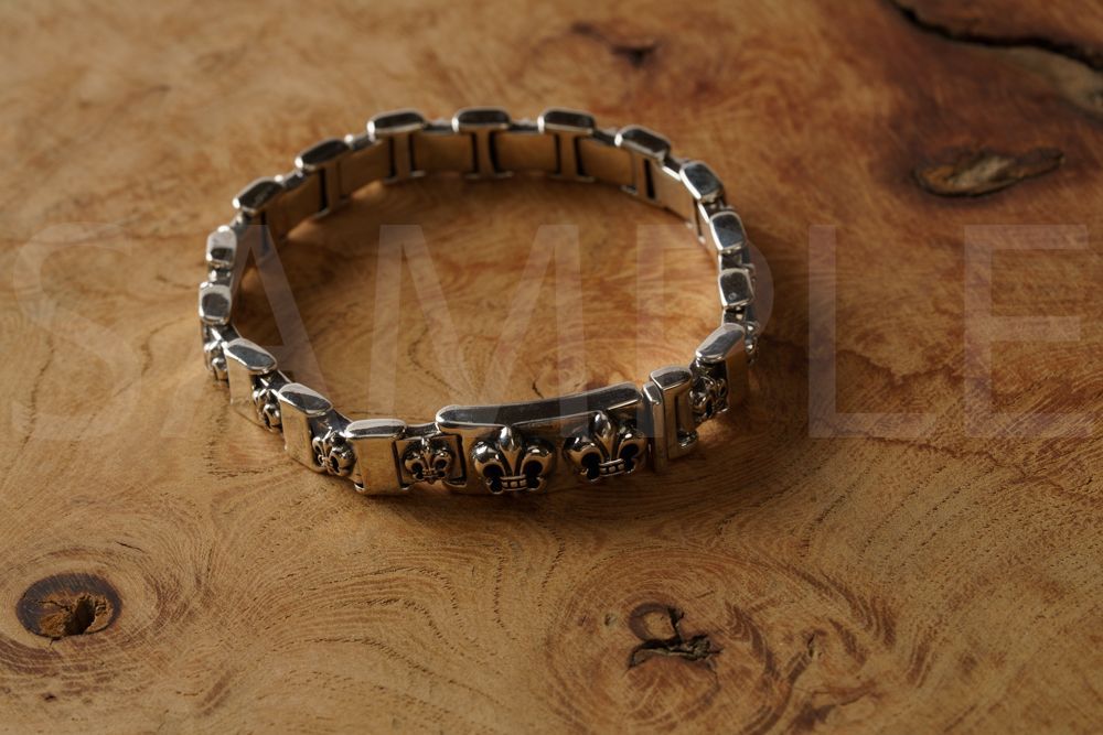 ラグジュアリーリンクブレスレット