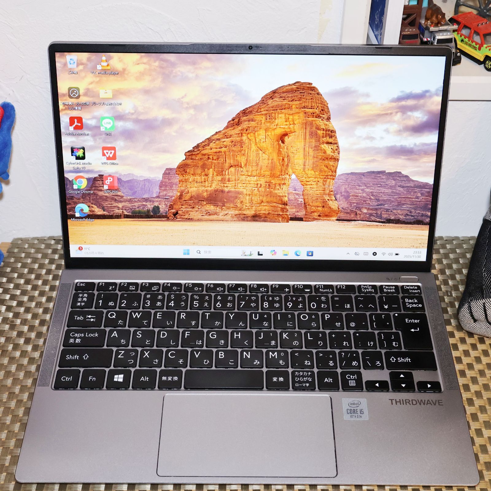 Win 11 対応10世代i 5 メ16 G SSD 無線 TypeC HDMI