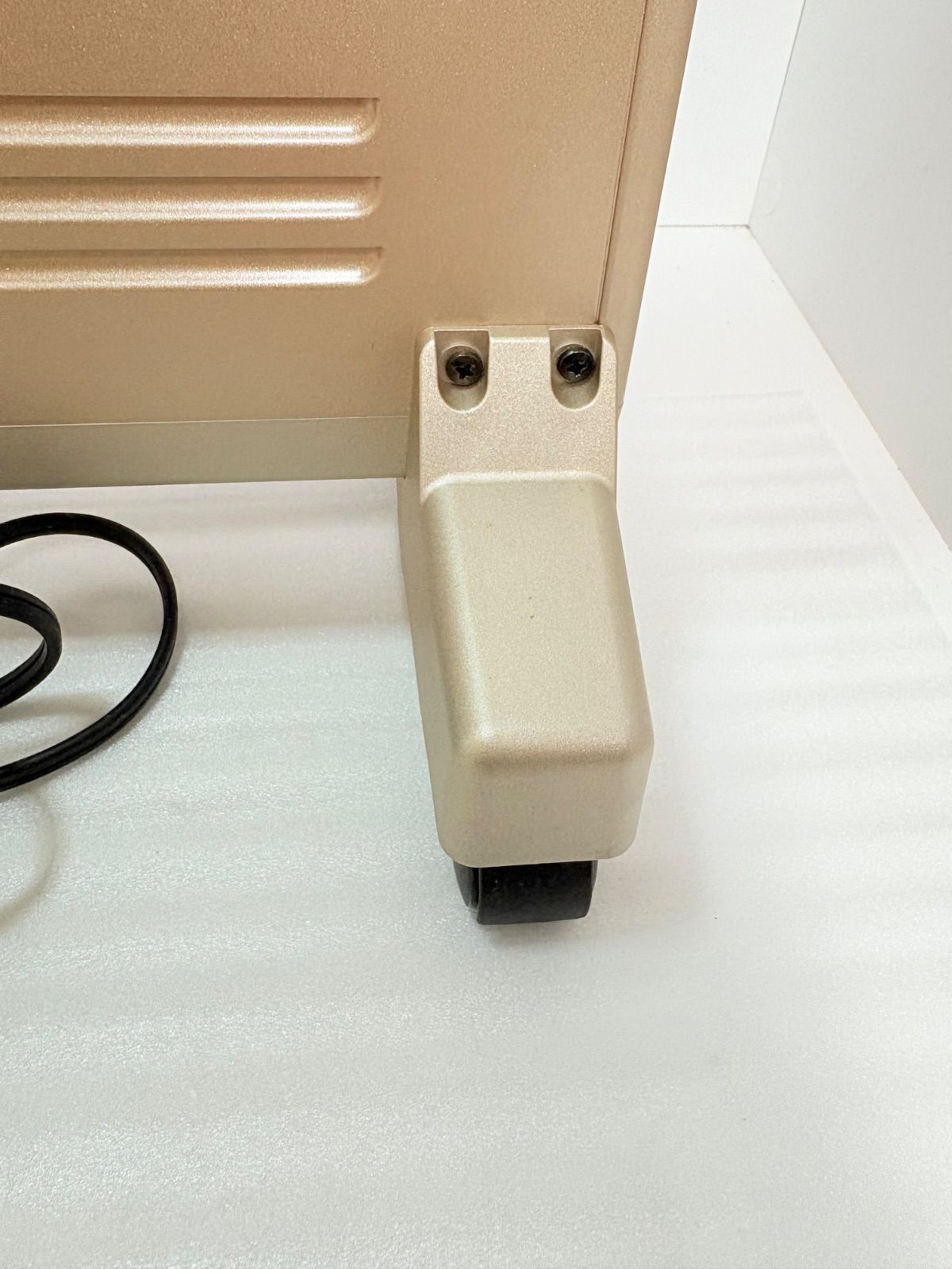 サンルミエ Cute サンルミエ キュート オファー E800LS 遠赤外線暖房器