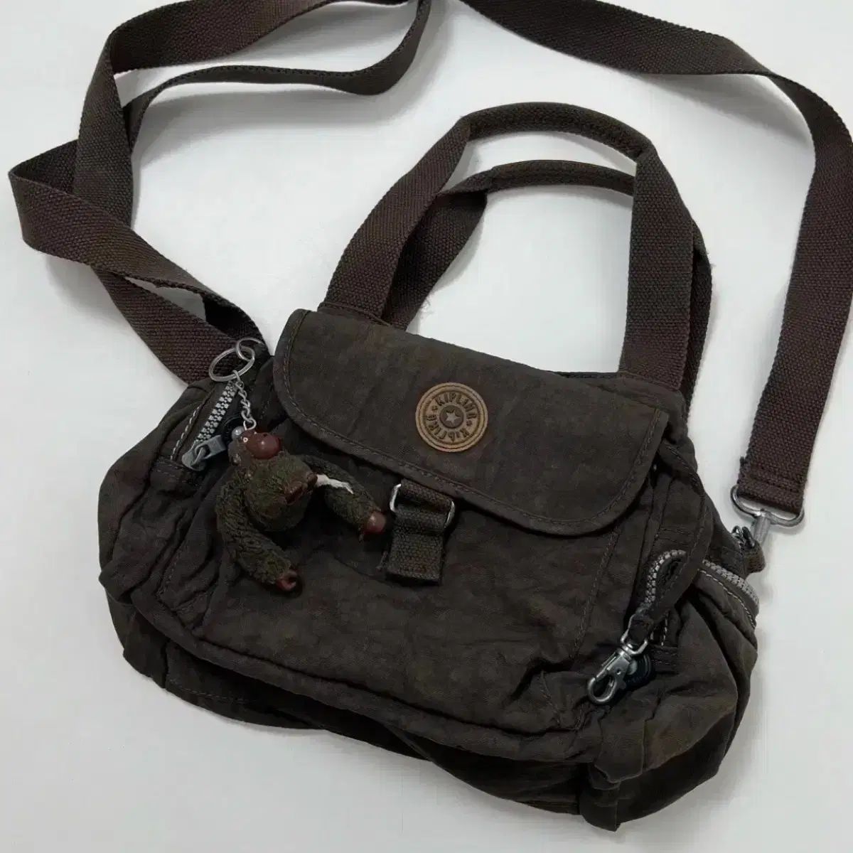 Kipling キプリング ヴィンテージ ショルダーバッグ クロスバッグ ブラウン