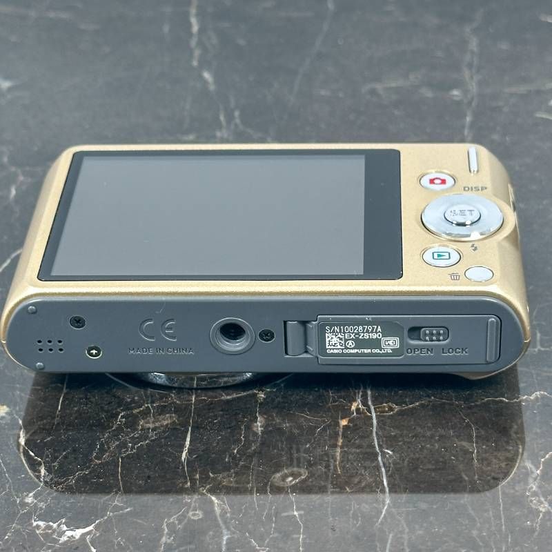 Casio EXILIM EX-ZS190 ゴールド 光学18倍ズーム 旅行向け 高倍率