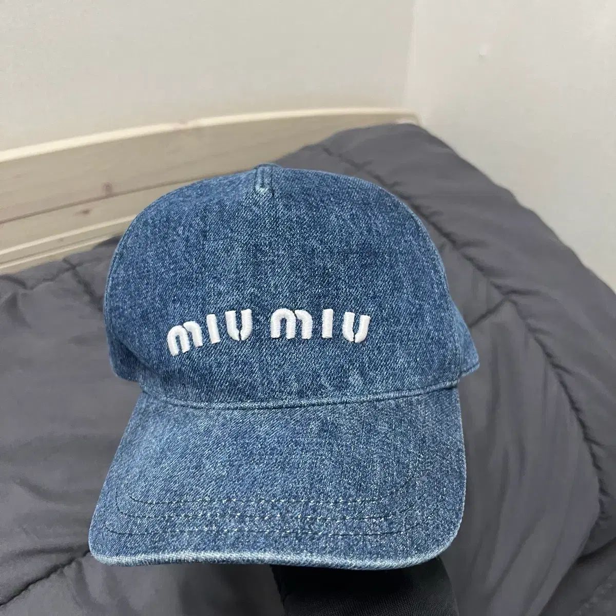 ミュウミュウ デニムベースボールキャップ s - メルカリ