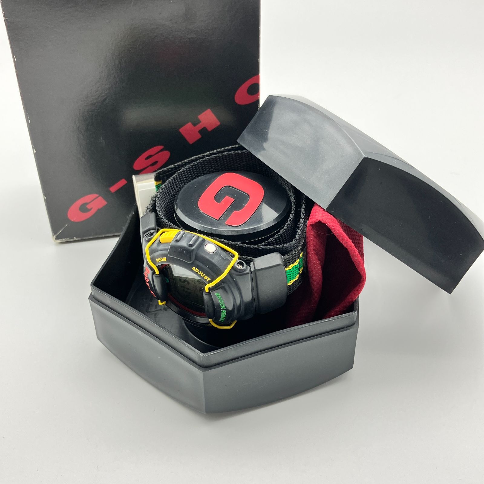 中古】CASIO Baby-G BG-320R-1AT ラスタカラー レゲエ 希少 クロス 
