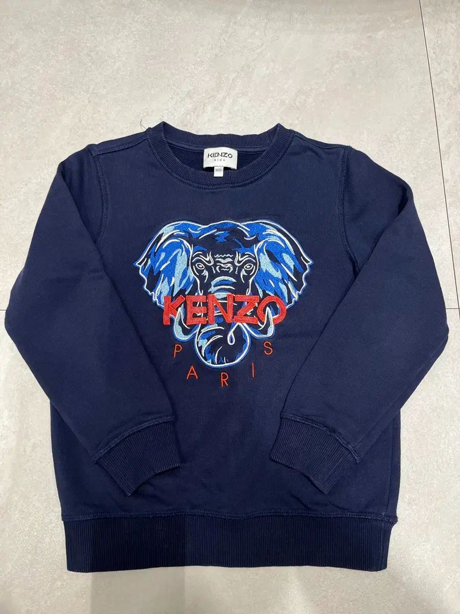 ケンゾー キッズ スウェットシャツ 8 A 128