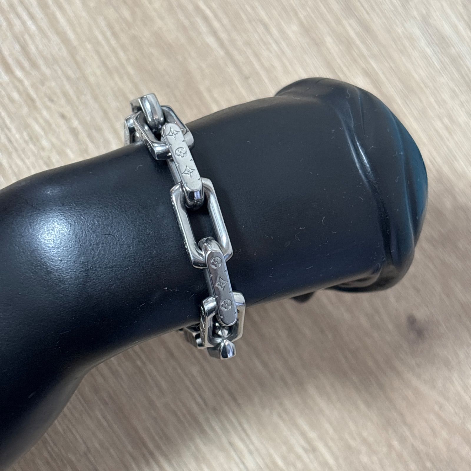 専用　ルイヴィトン　コリエ　ブレスレット ルイヴィトン LOUIS VUITTON コリエ モノグラム L M64224 シルバー