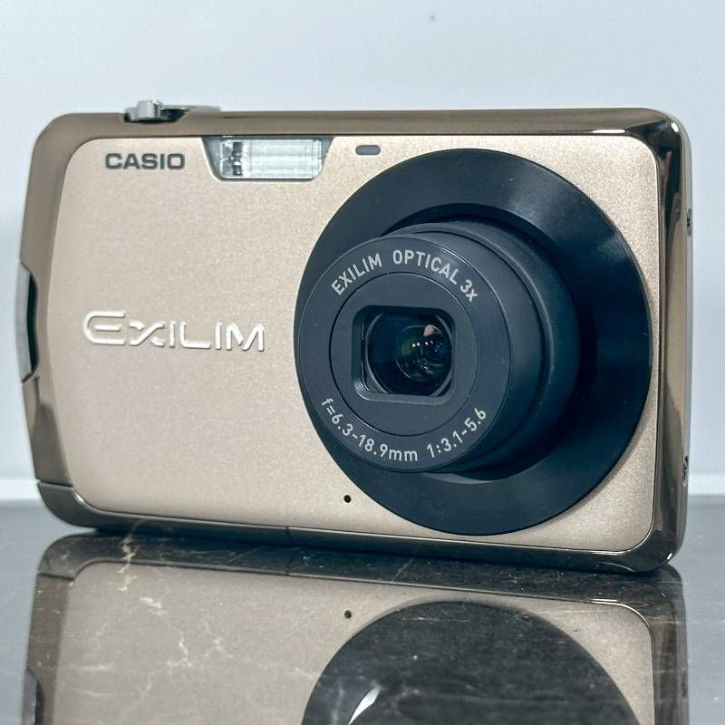 美品】Casio EXILIM EX-Z330 ゴールド 1210万画素 裏面照射CMOS 光学8
