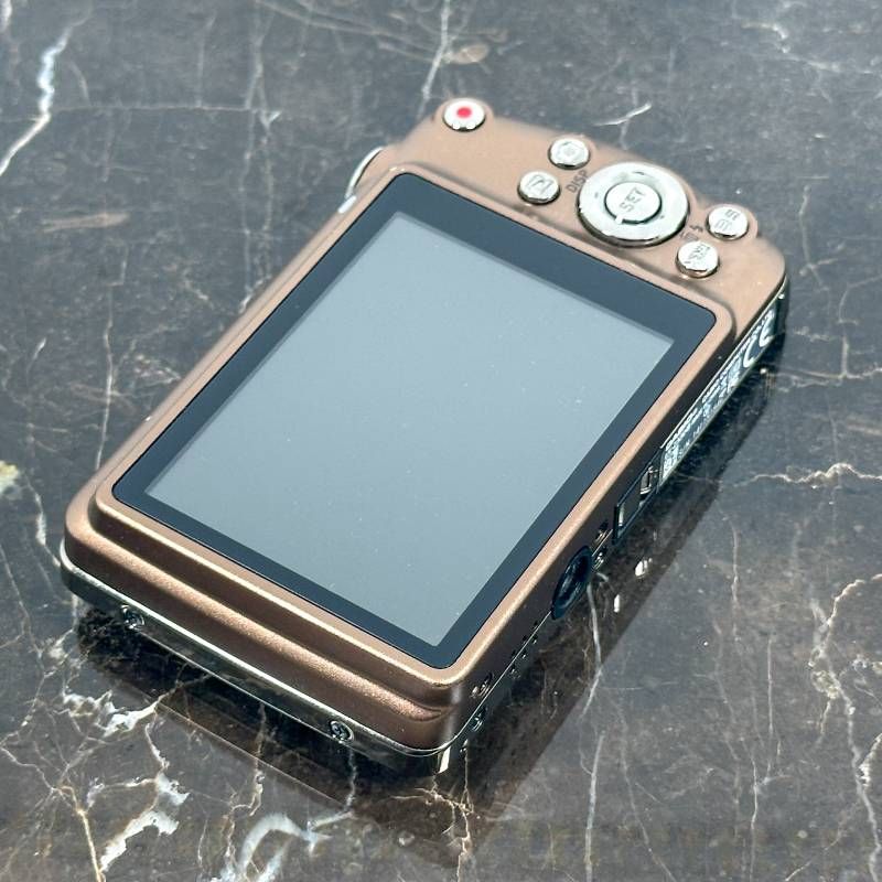 美品】Casio EXILIM EX-Z330 ゴールド 1210万画素 裏面照射CMOS 光学8