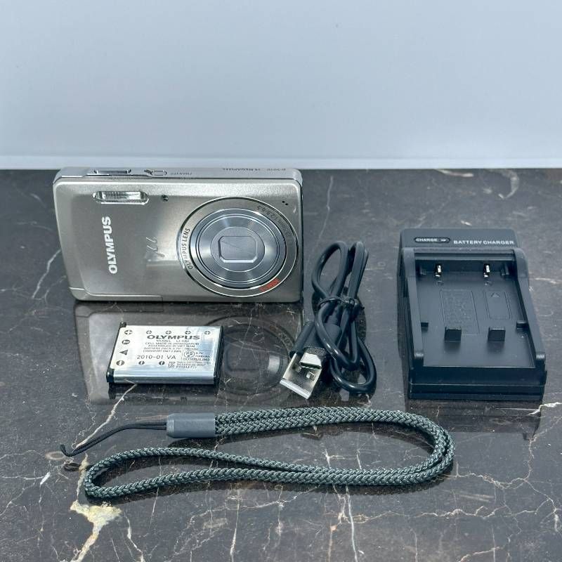 美品】OLYMPUS μ-5010 チタニウムシルバー 1400万画素 26mm広角 光学5