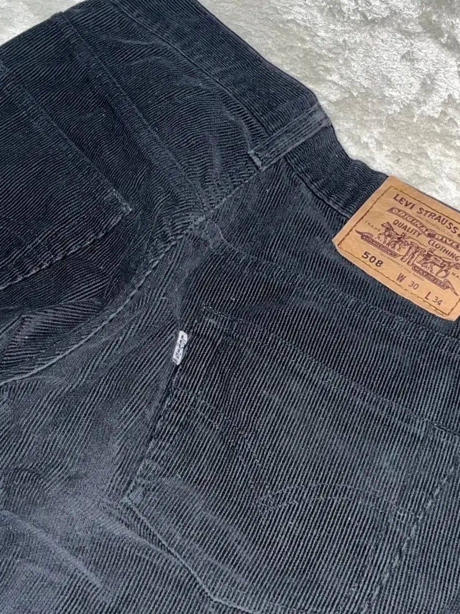 リーバイス 508 コーデュロイ パンツ ブラック