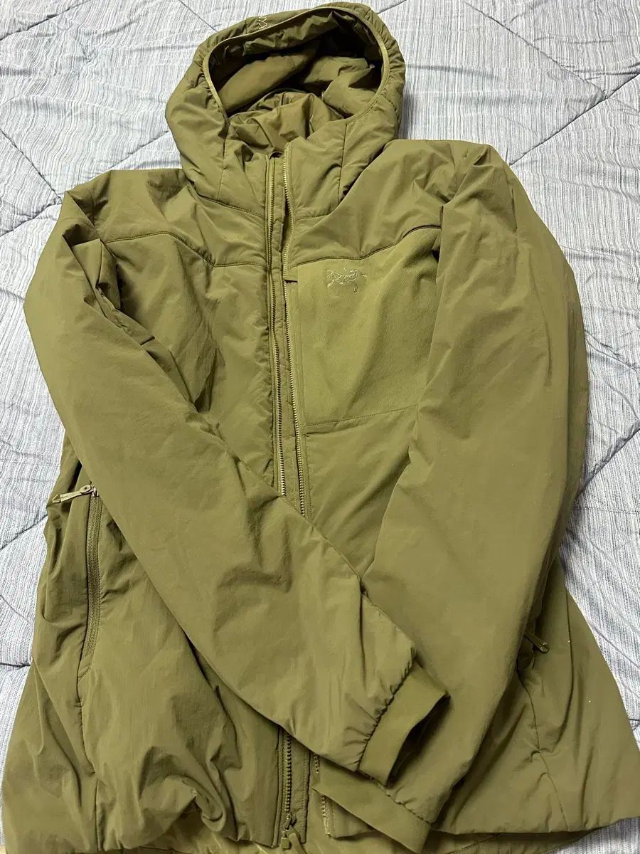 ARC TERYX プロトン タツ M サイズ