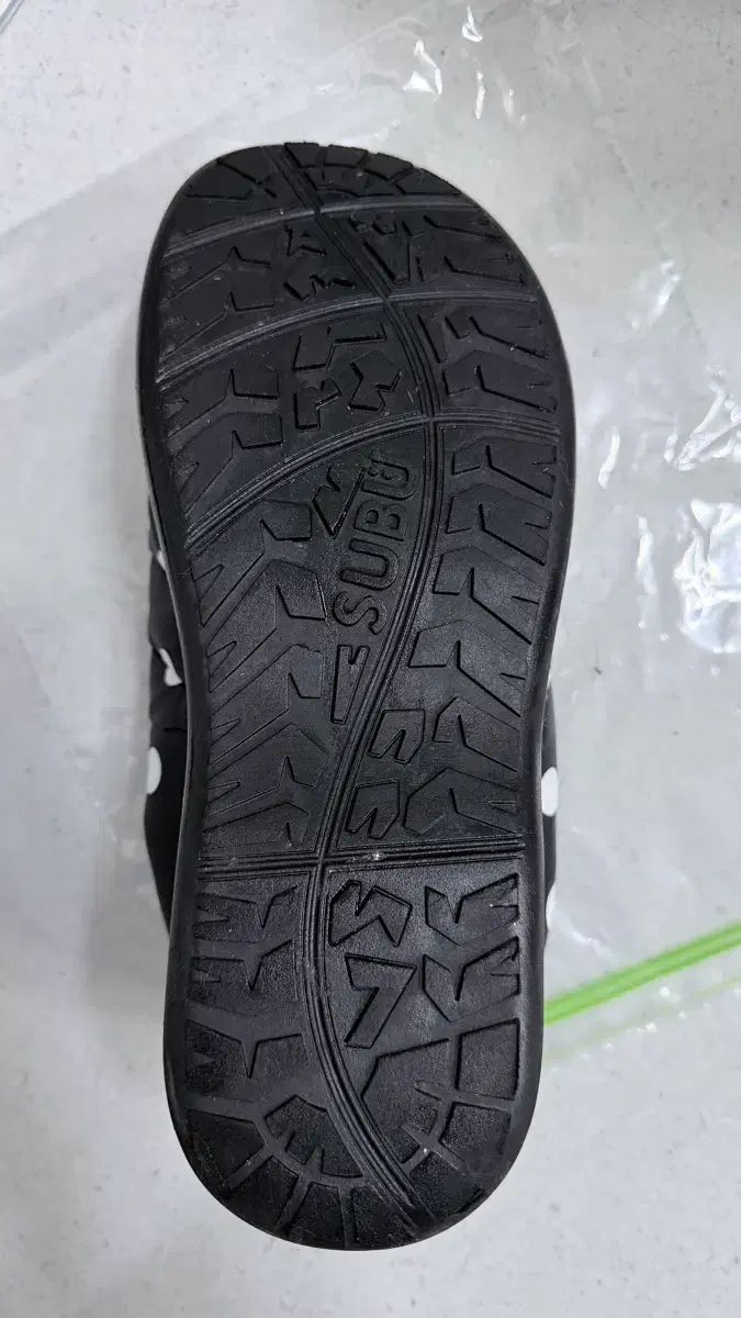 SUBU ドット フラットフォーム