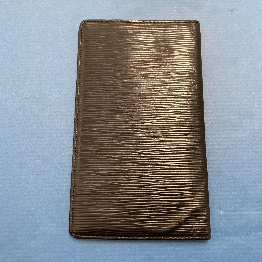 02w21016 ルイ・ヴィトン LOUIS VUITTON ポルトシェキエ・カルト