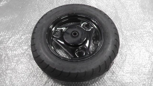 新品タイヤ付き アドレス V125/125G CF46A 新品リアホイール アドレスV125 CF46A の リアホイール新品タイヤ付:#1764896937 - メルカリ